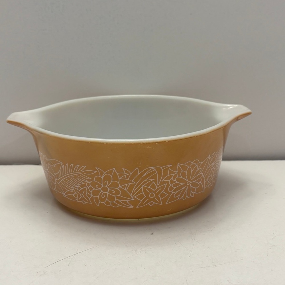 Vintage Pyrex Woodland Brown/Tan 472-B 750 ml Casserole Dish NO Lid